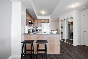 18 Valley Woods Rd, unit 404 for sale - image #8