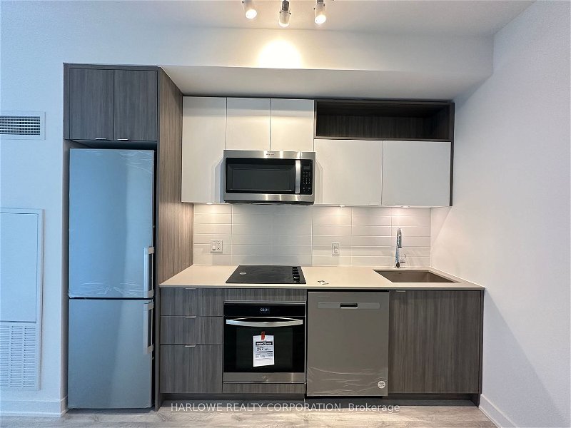 135 Lower Sherbourne St, unit 2223B W for rent - image #1