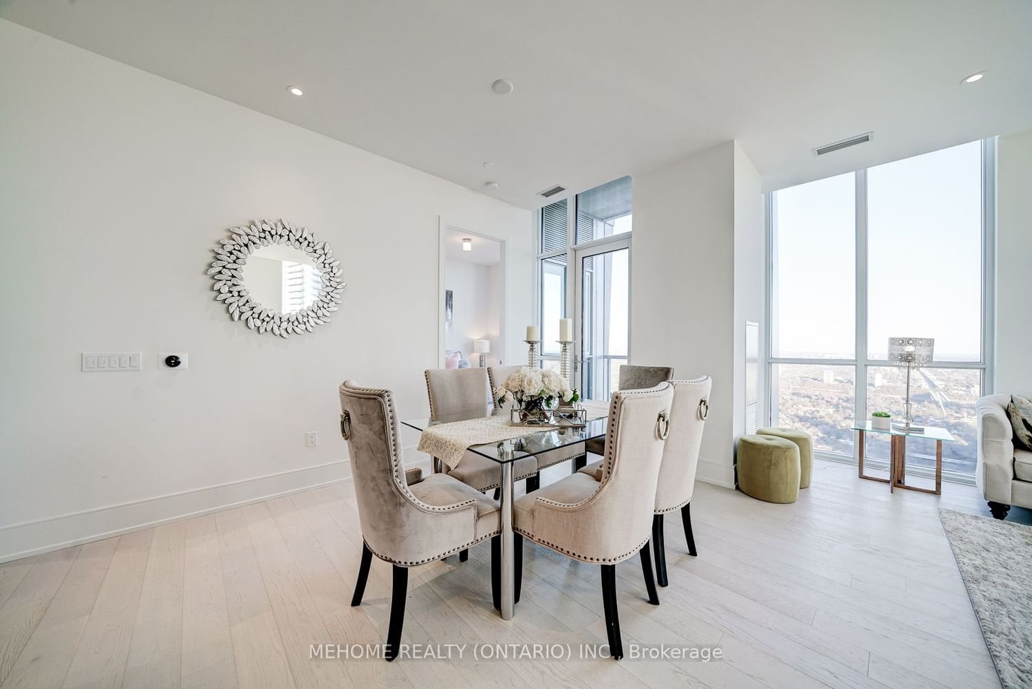 1 Yorkville Ave, unit Ph06 for sale - image #8