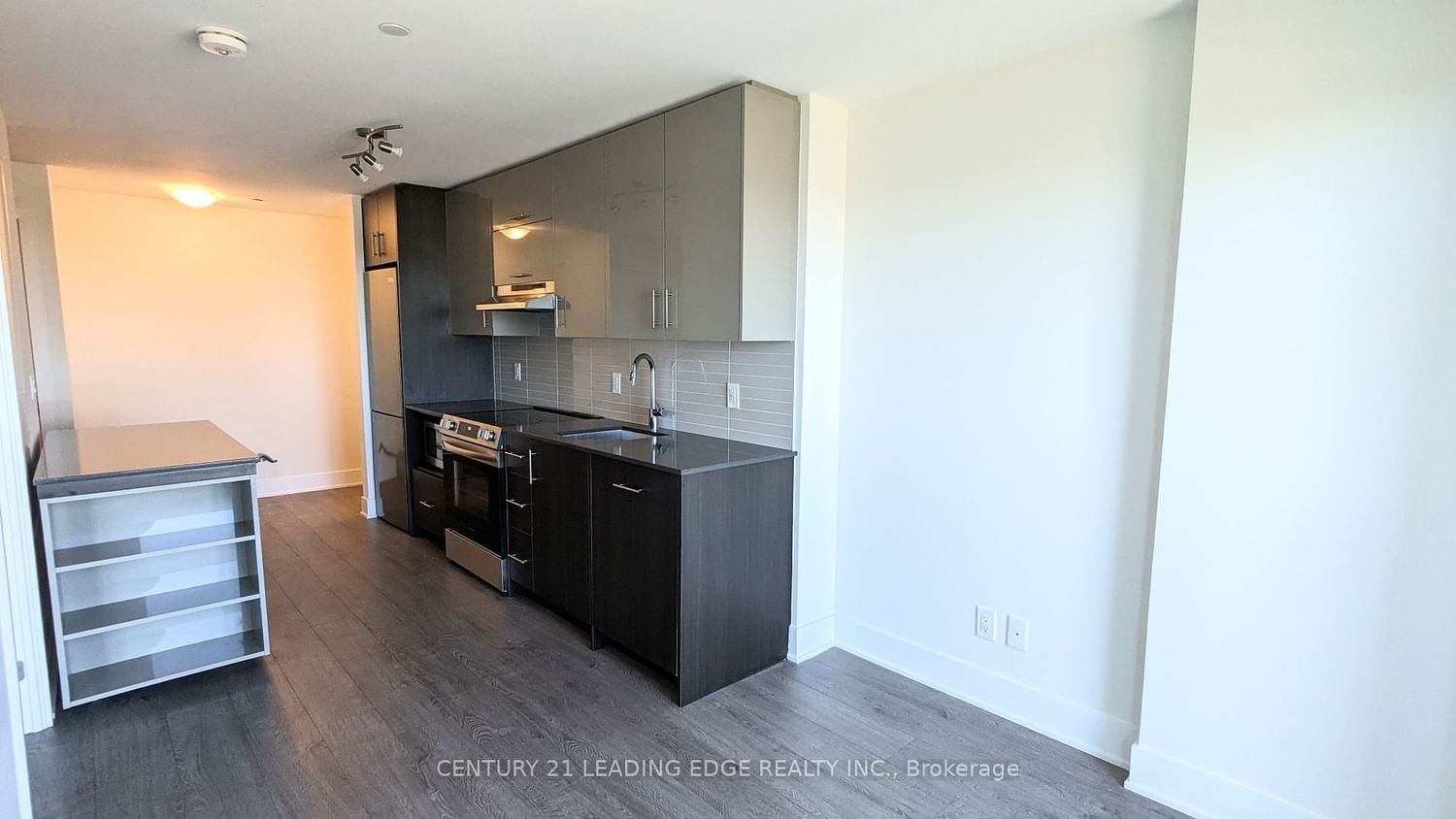 188 Fairview Mall Dr, unit 2706 for rent - image #7