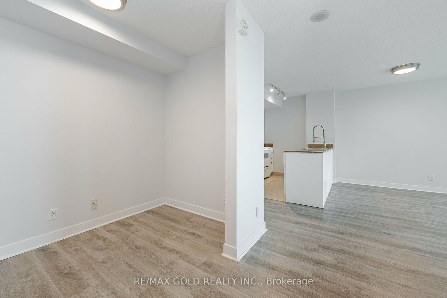 81 Navy  Wharf Crt N, unit 2916 for sale - image #6