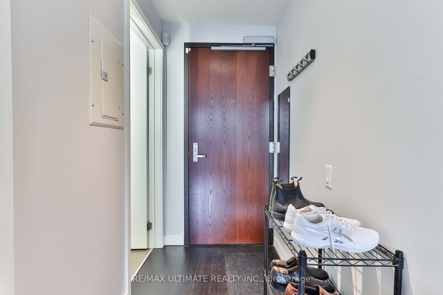 25 Oxley St, unit 614 for sale - image #3