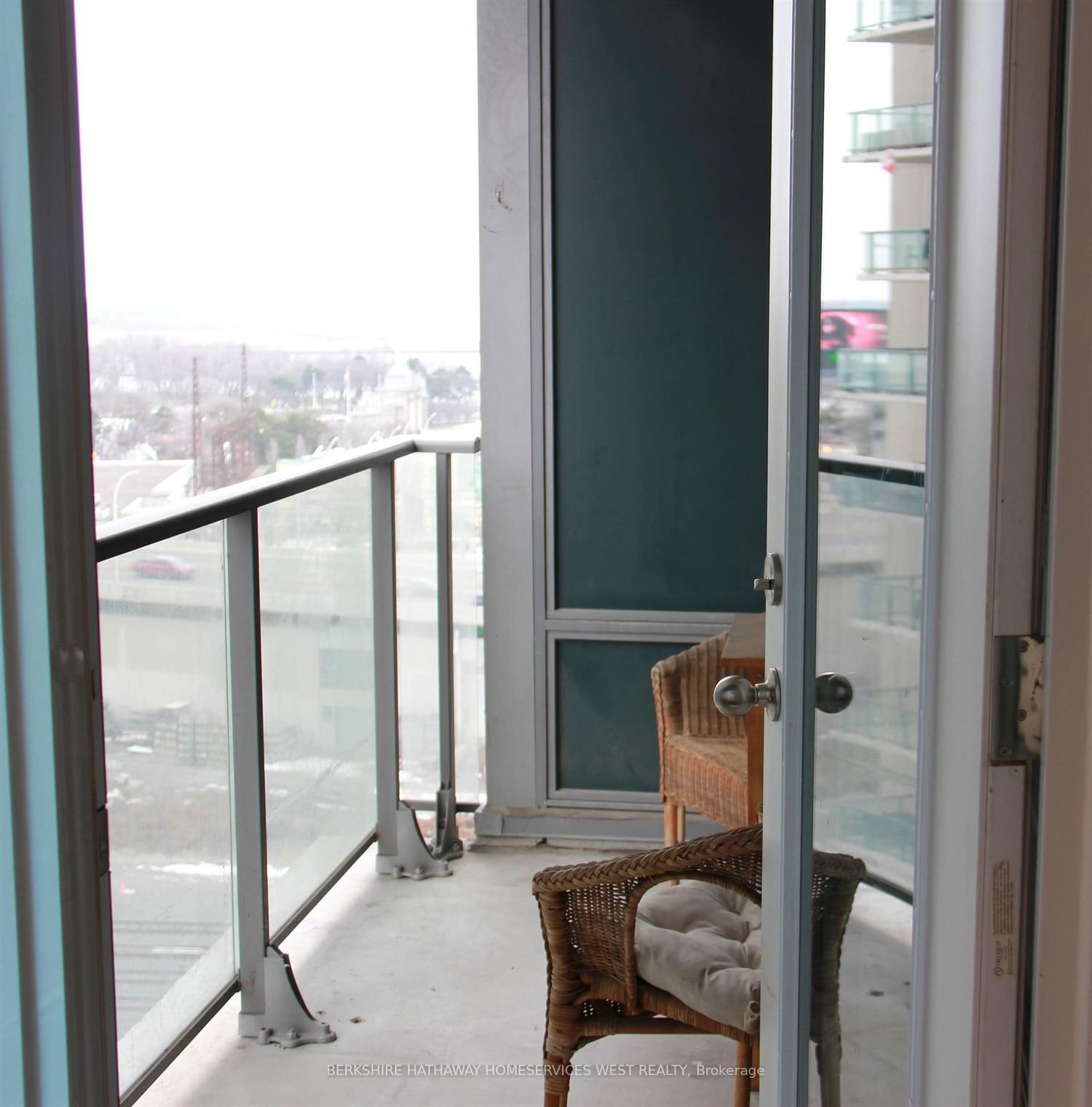 55 East Liberty St, unit 1205 for sale - image #23