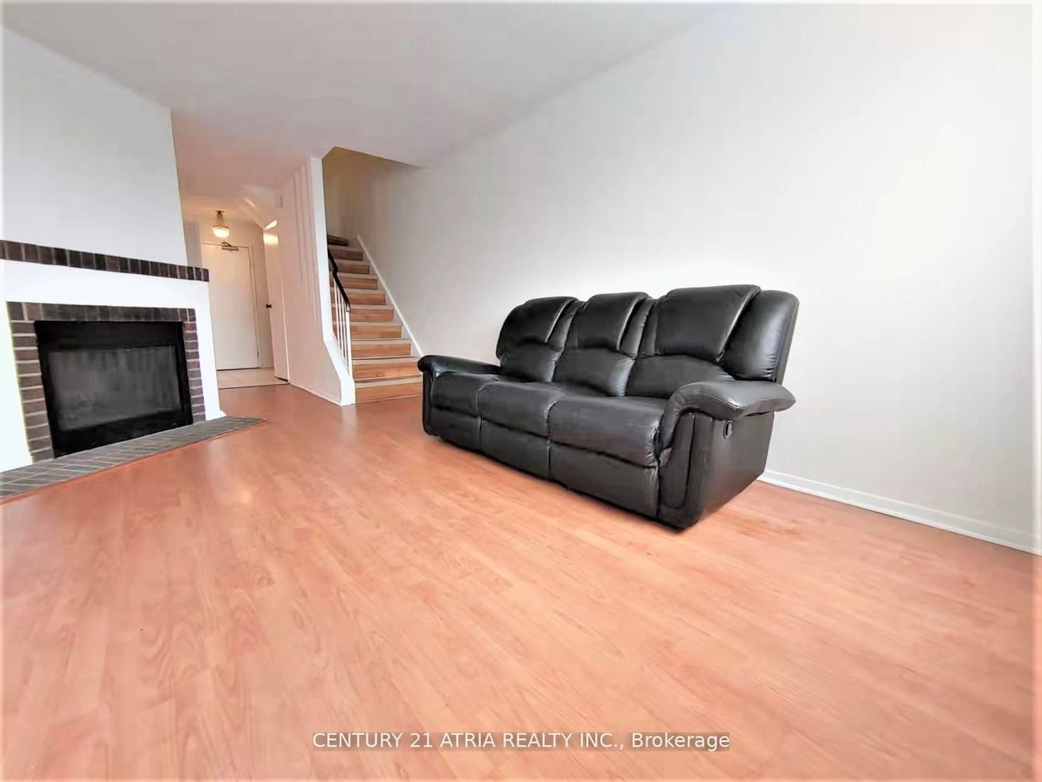 4001 Don Mills Rd, unit 311 for rent - image #3