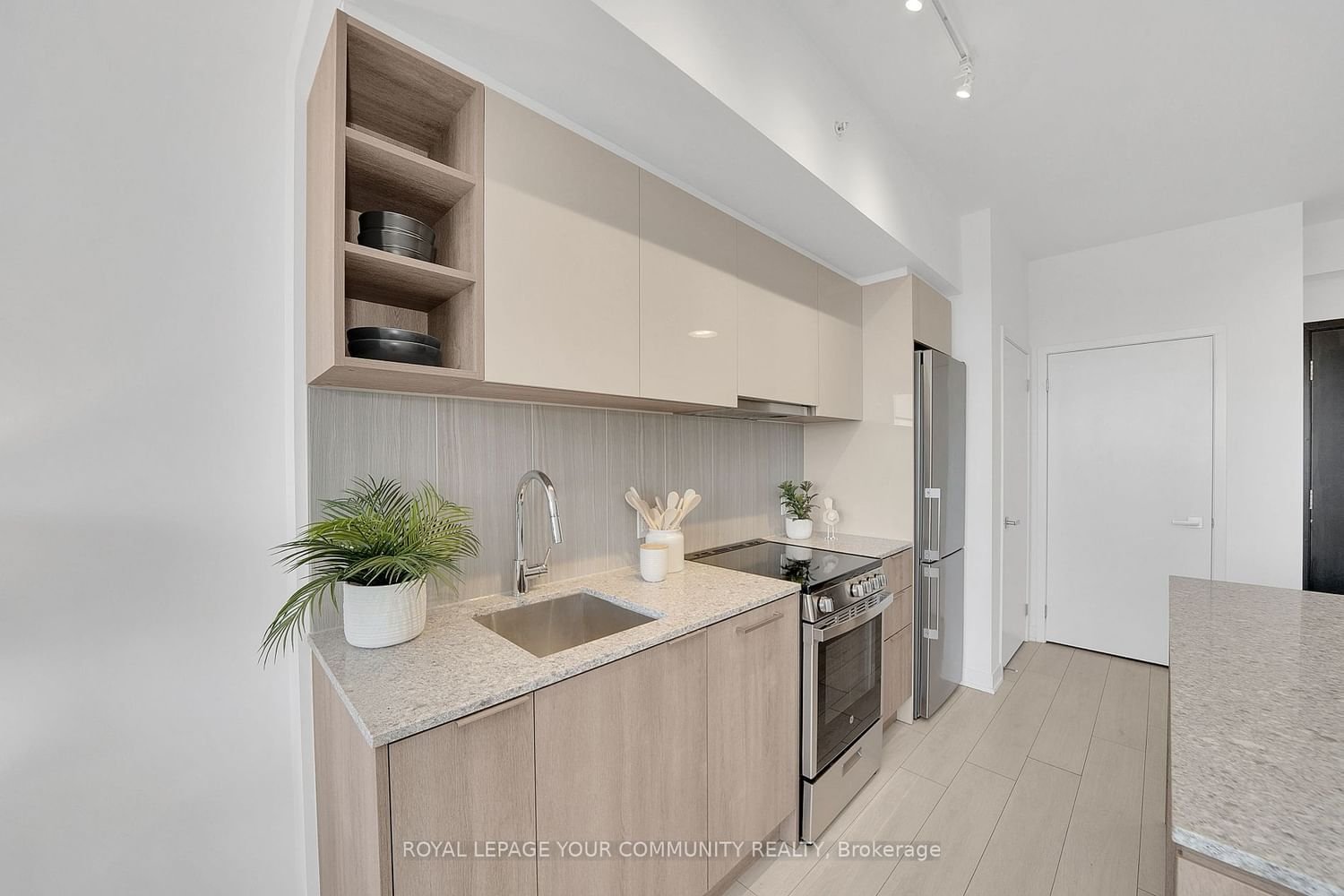 31 Tippett Rd W, unit 705 for sale - image #8