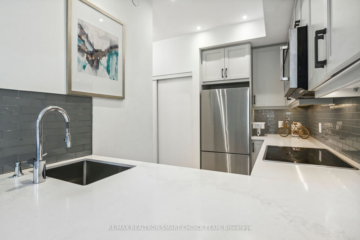 52 Holmes Ave, unit 3 for sale - image #12