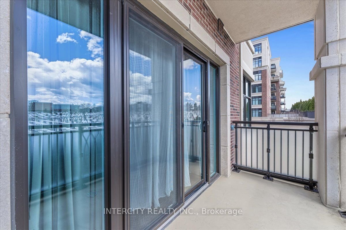 1900 Bayview Ave, unit 423 for sale - image #21