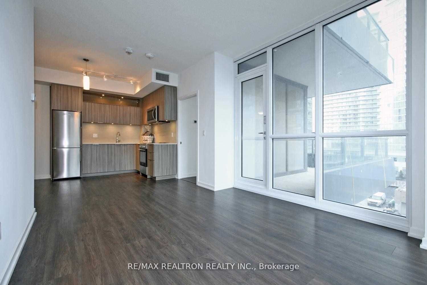 50 Forest Manor Rd, unit 408 for rent - image #3