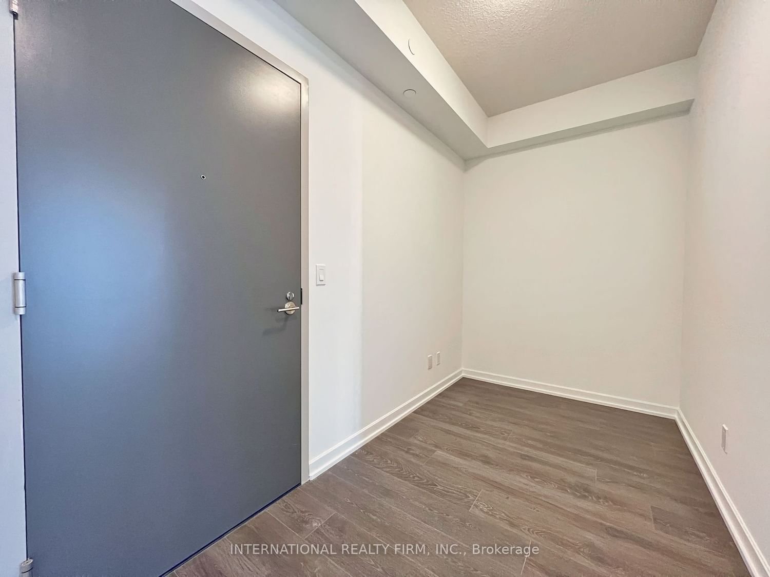 32 Forest Manor Rd, unit 904 for rent - image #7