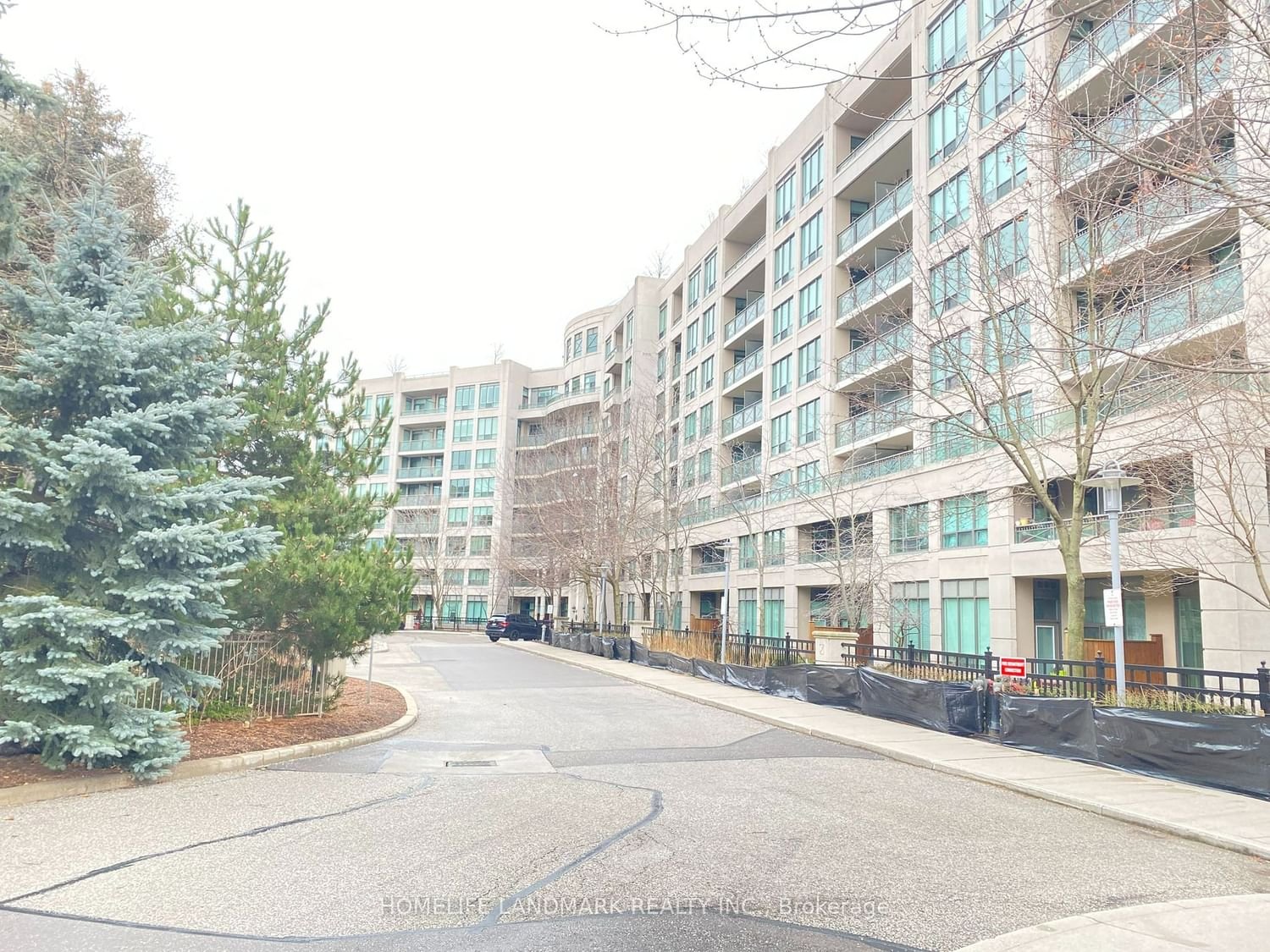 205 The Donway W, unit 615 for rent - image #1