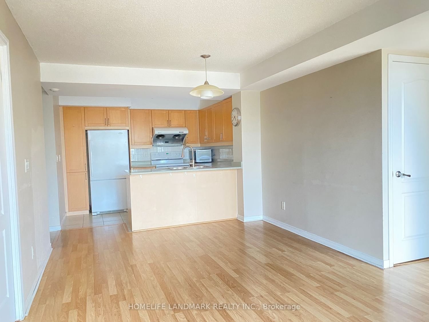205 The Donway W, unit 615 for rent - image #5
