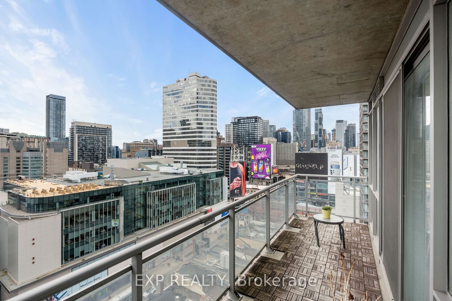 220 Victoria St, unit 1809 for sale - image #12