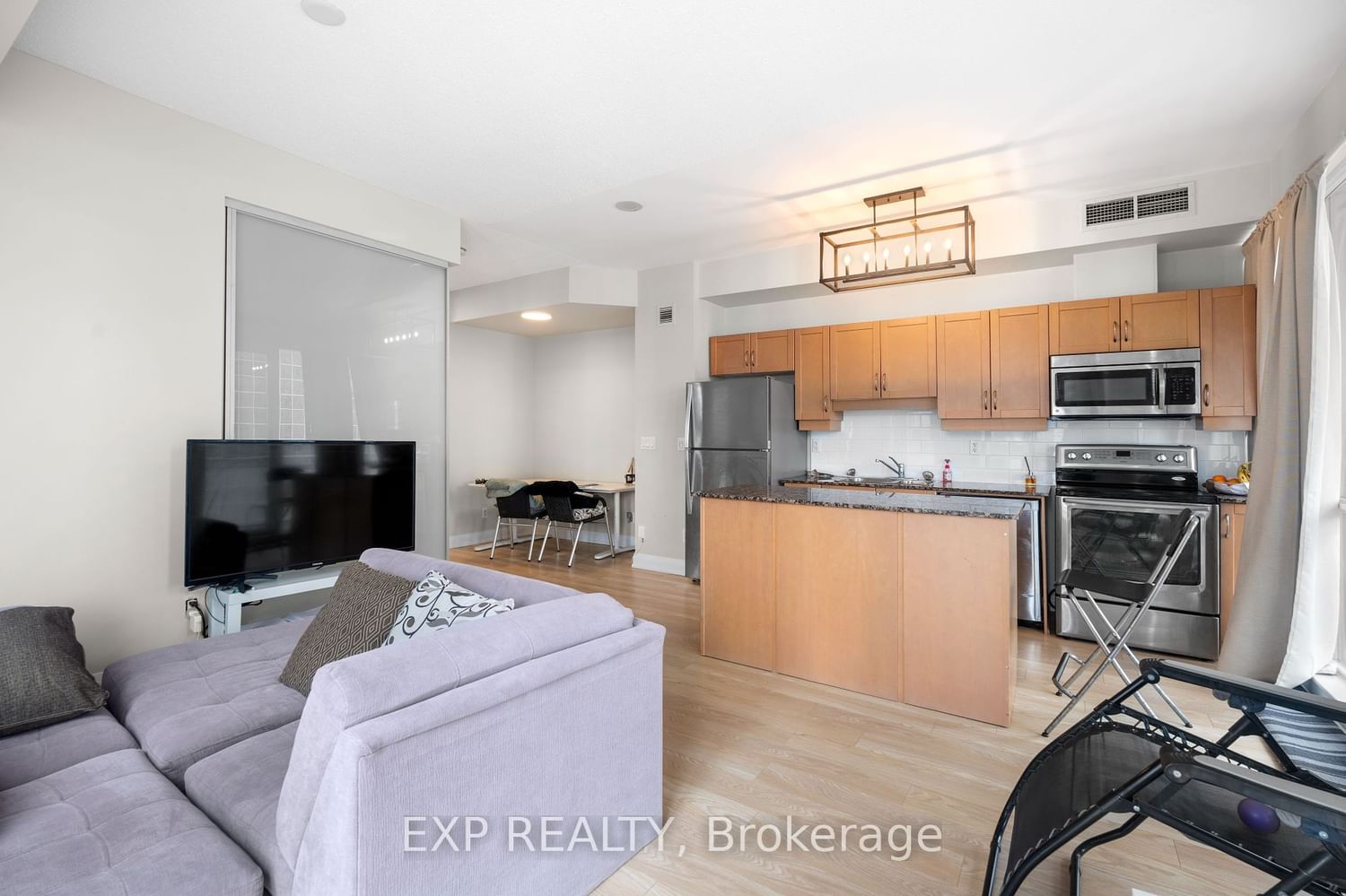 220 Victoria St, unit 1809 for sale - image #4