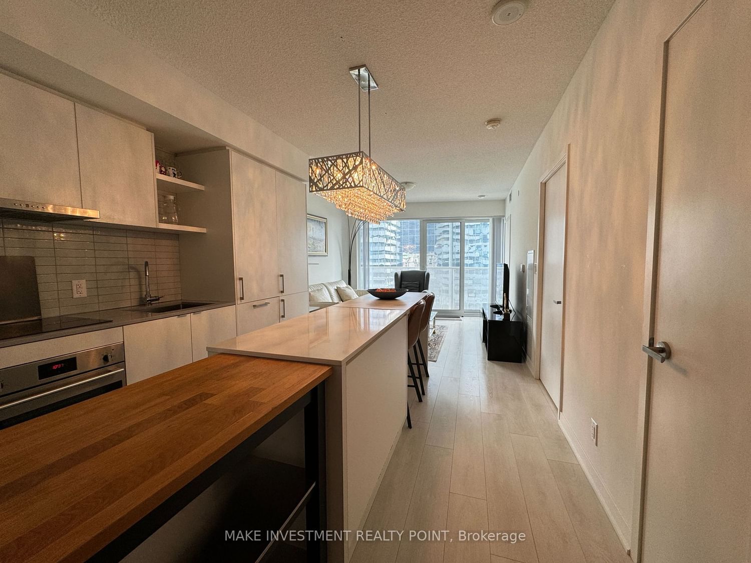 100 Harbour St, unit 1609 for sale - image #2