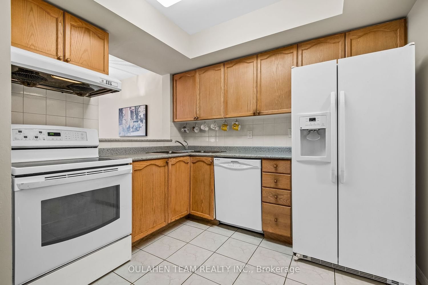 28 Sommerset Way, unit 1306 for sale - image #14