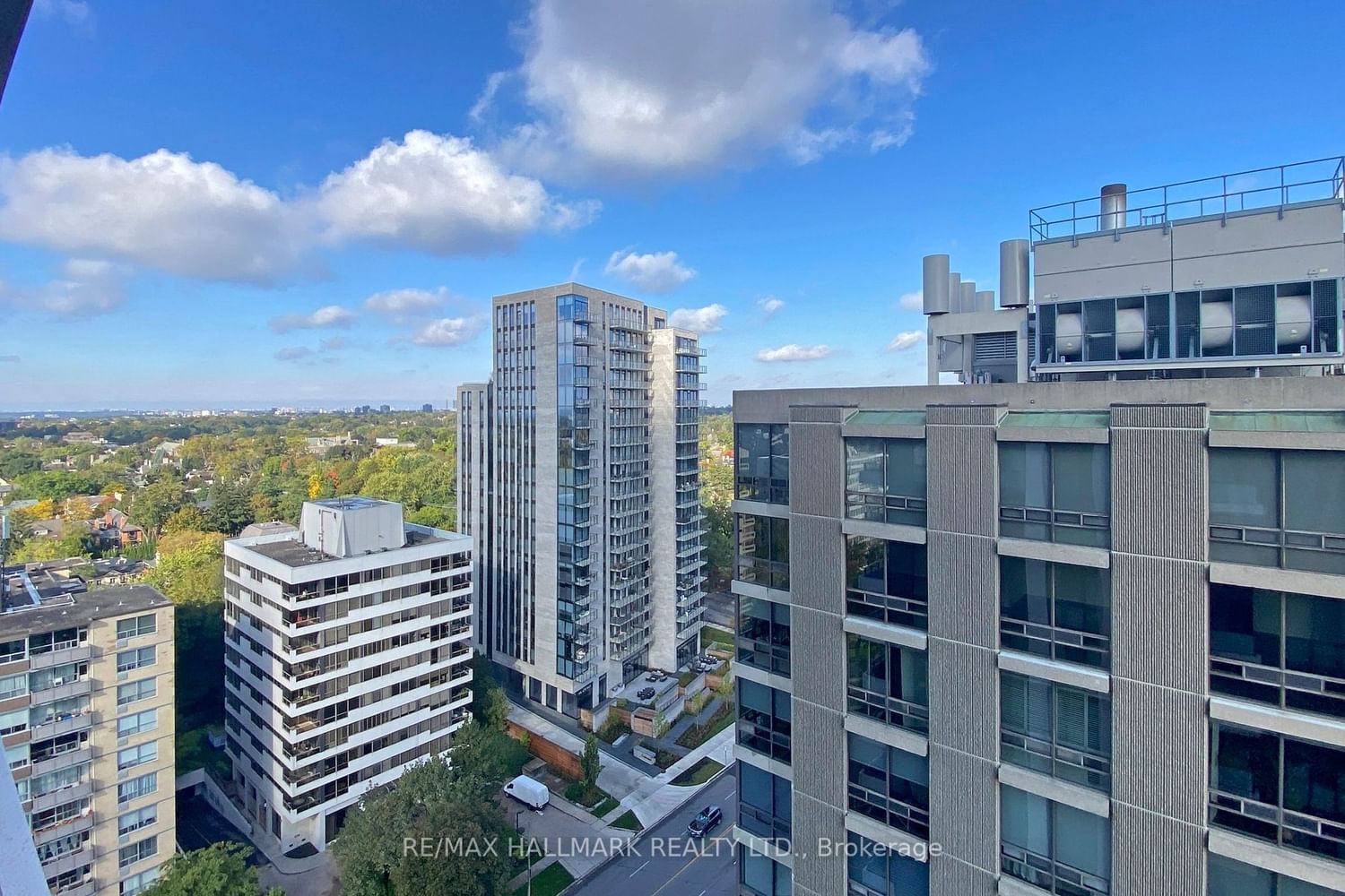 609 Avenue Rd, unit 1801 for sale - image #28