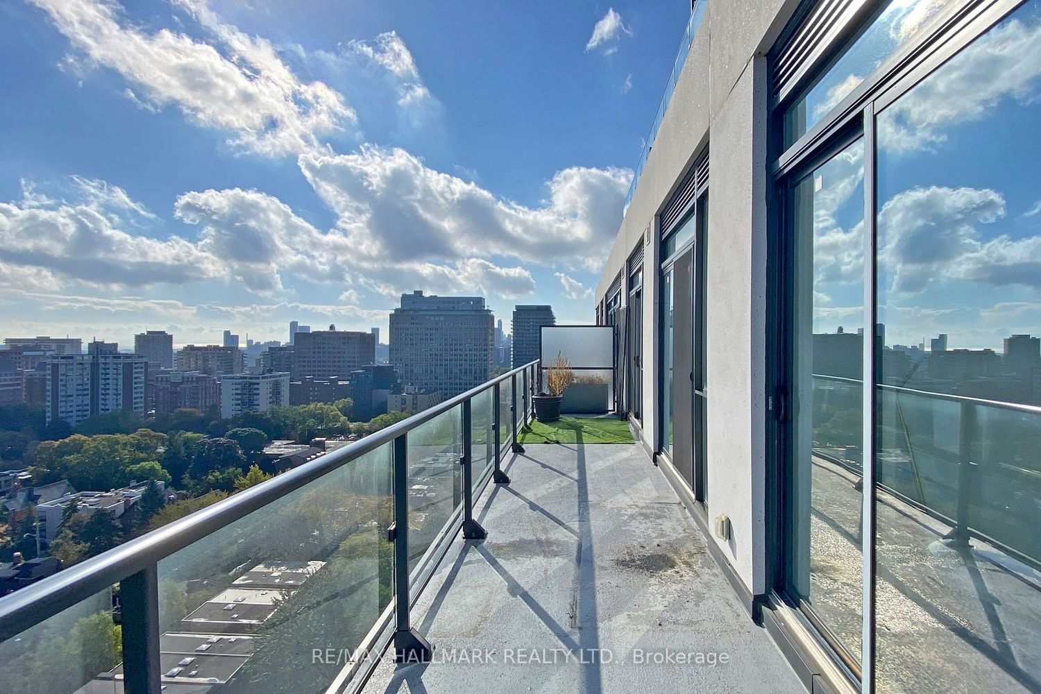 609 Avenue Rd, unit 1801 for sale - image #30