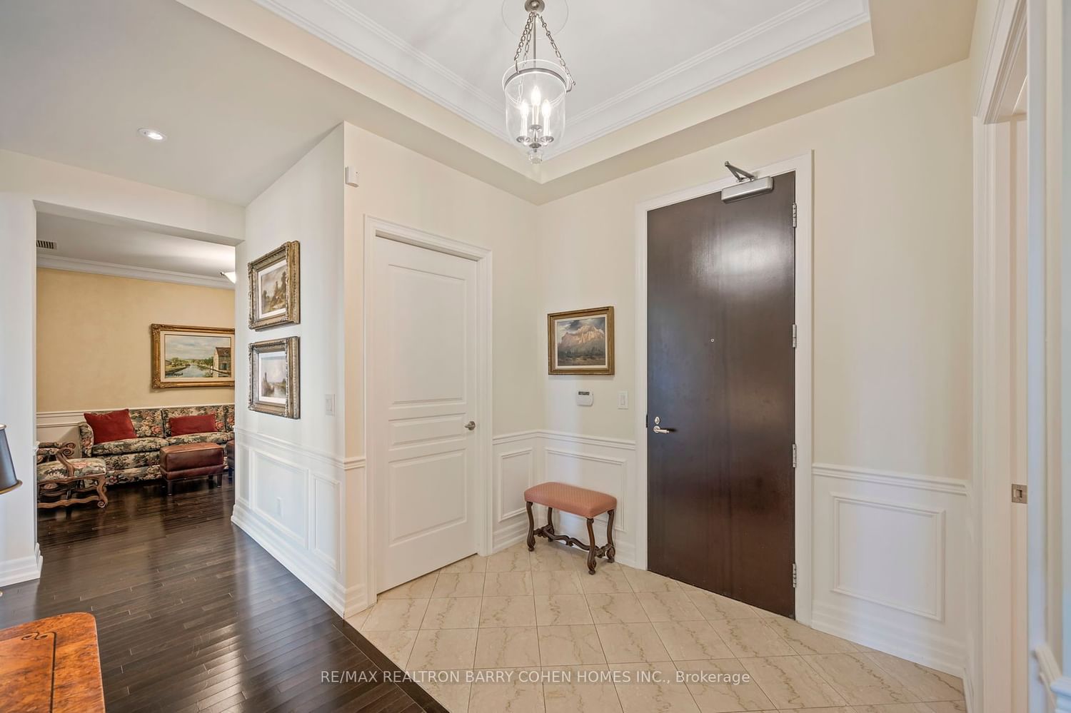 21 Burkebrook Pl, unit 407 for sale - image #4