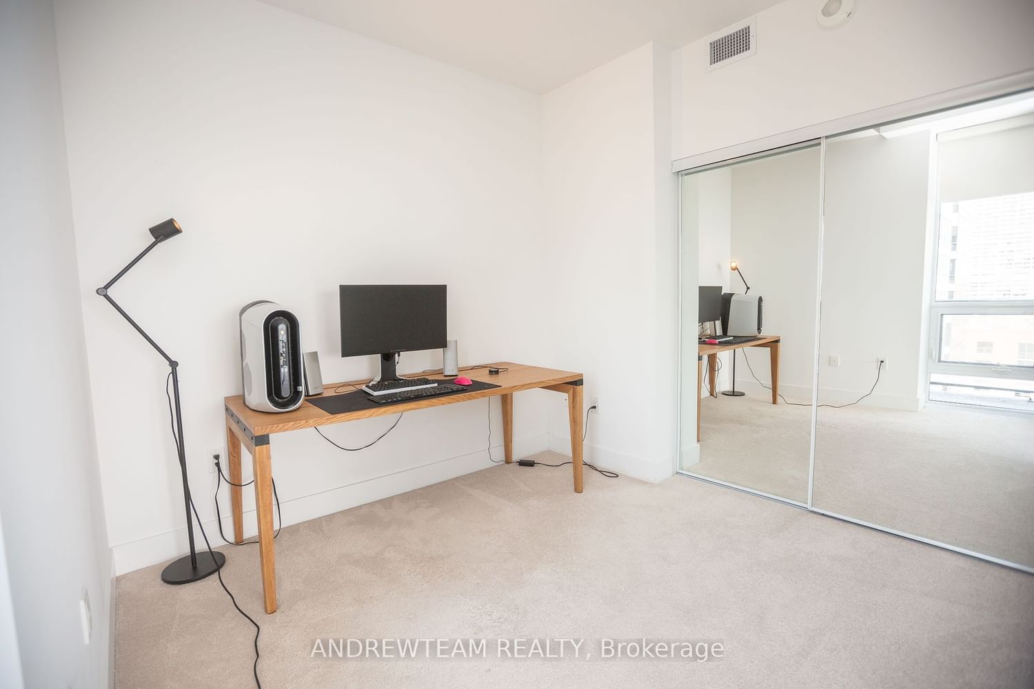 955 Bay St, unit 3113 for sale