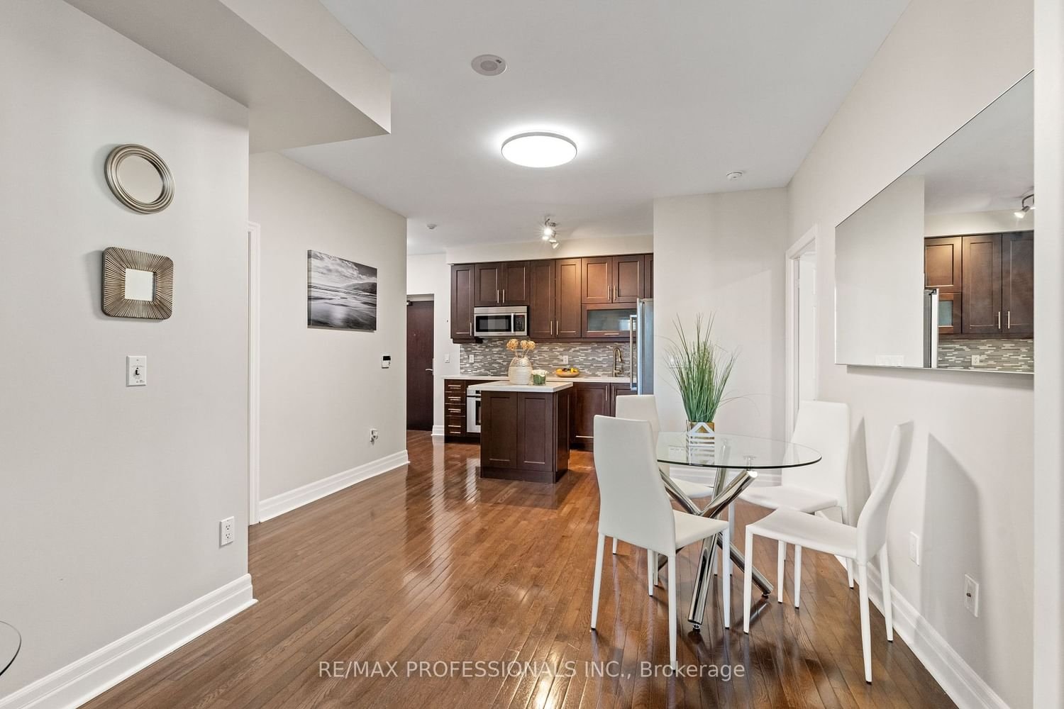35 Balmuto St, unit 2104 for rent - image #27