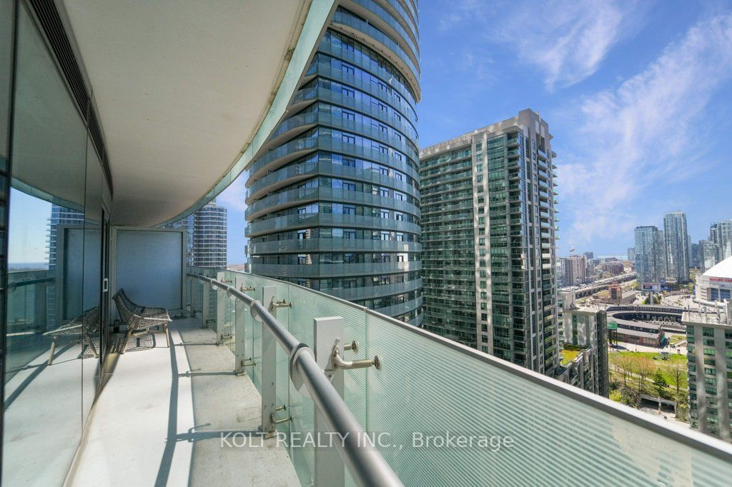 14 York St, unit 2008 for sale - image #18