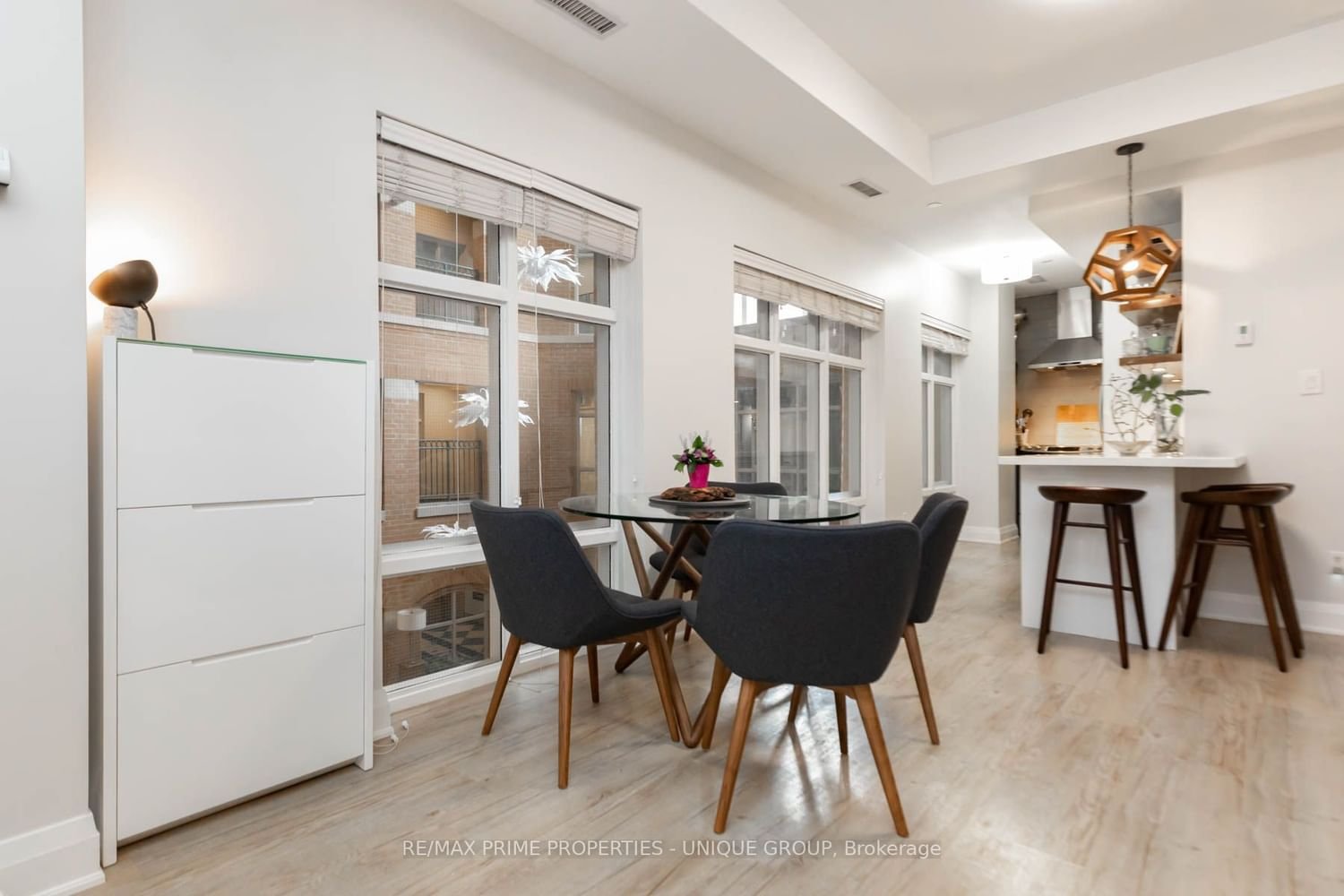 21 Shaftesbury Ave, unit G01 for sale - image #19