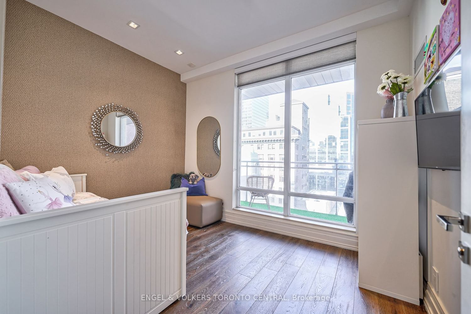 8 Colborne St, unit PH2701 for rent - image #25