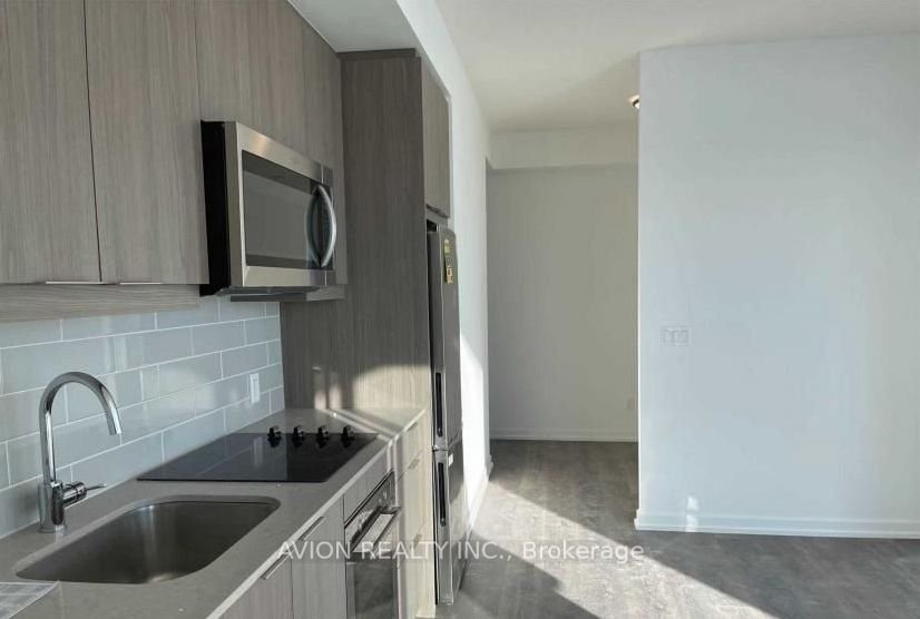32 Forest Manor Rd, unit 2608 for rent - image #3