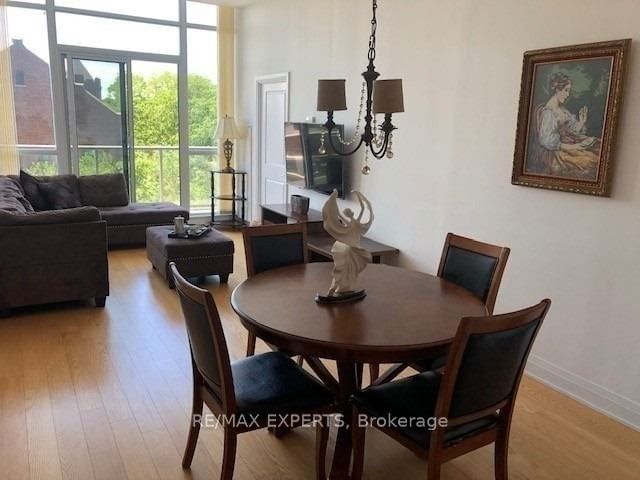 530 St Clair Ave W, unit 302 for sale - image #8