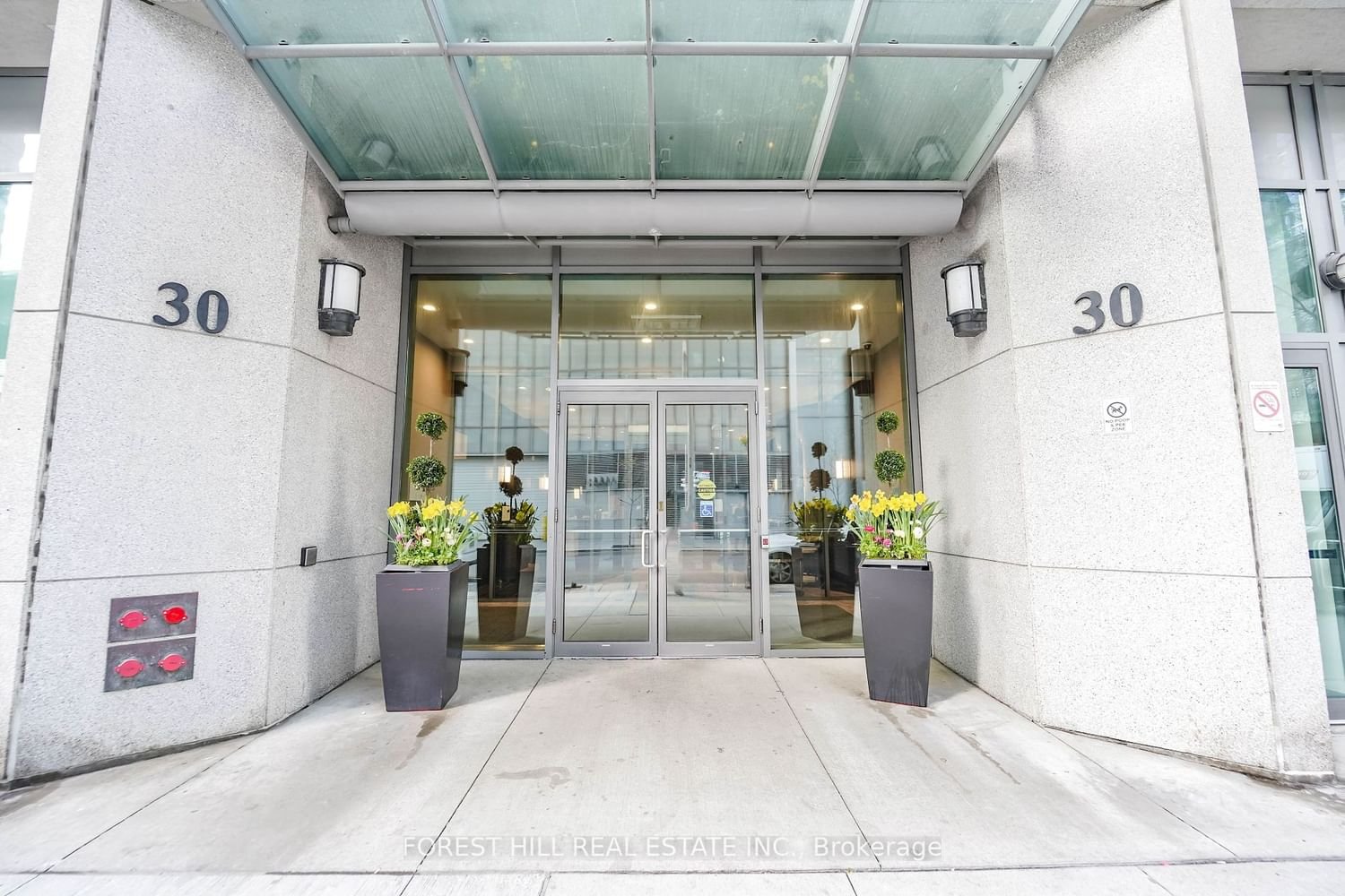 30 Grand Trunk Cres, unit 1912 for sale - image #27