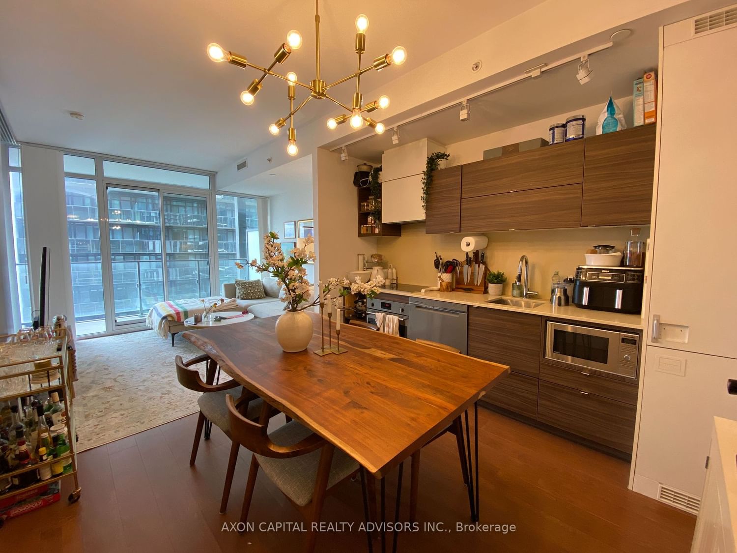 125 Peter St, unit 2007 for sale - image #5