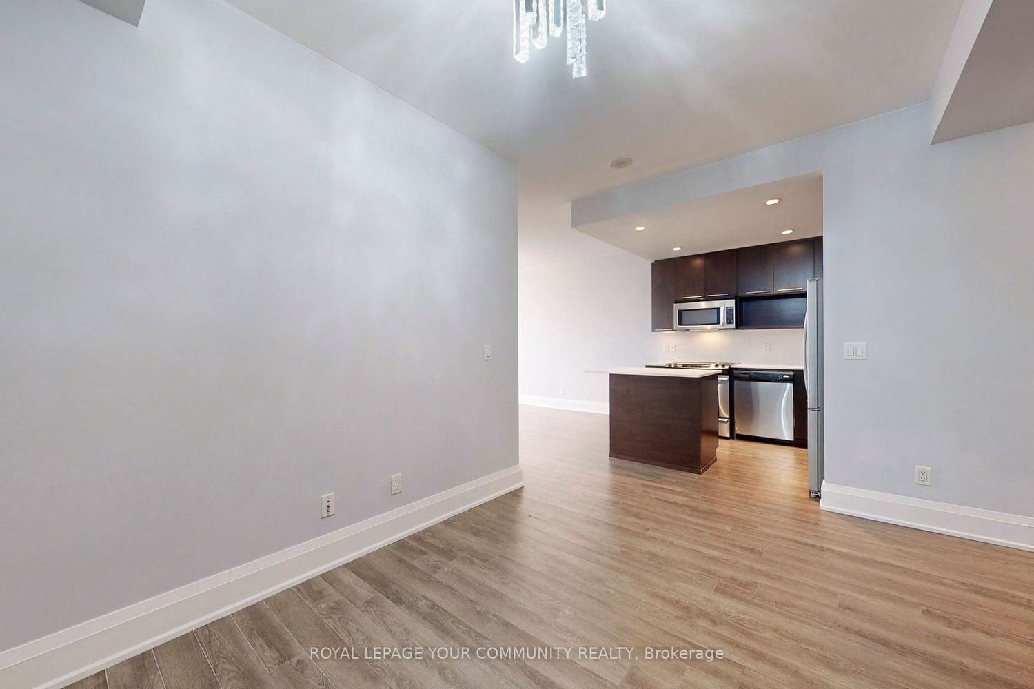 100 Harrison Garden Blvd, unit 1805 for sale