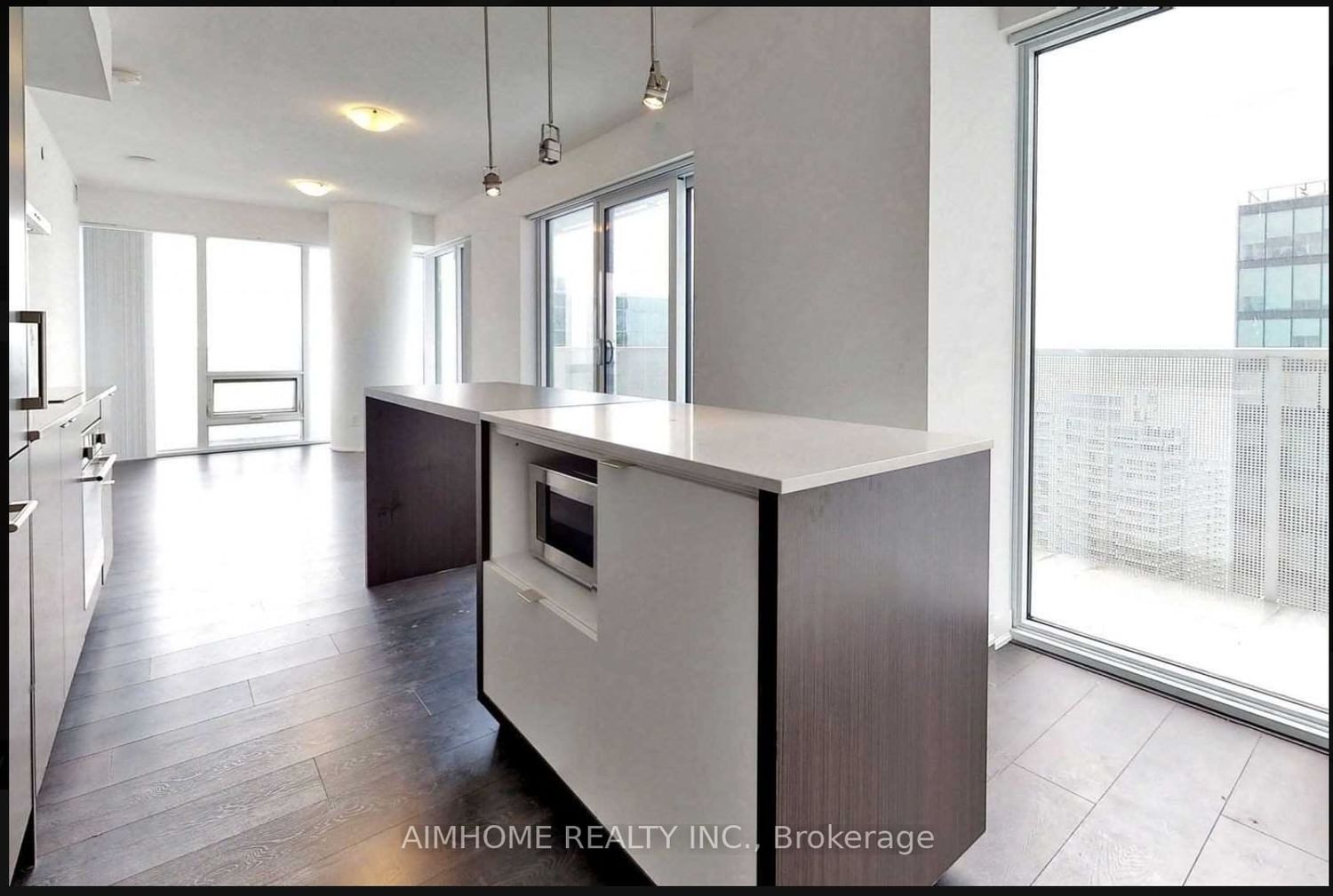 100 Harbour St, unit 3310 for sale - image #4