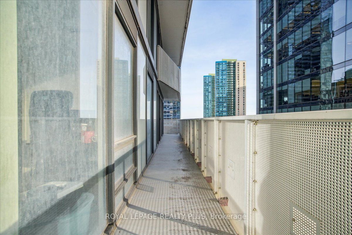 100 Harbour St, unit 1010 for sale - image #32