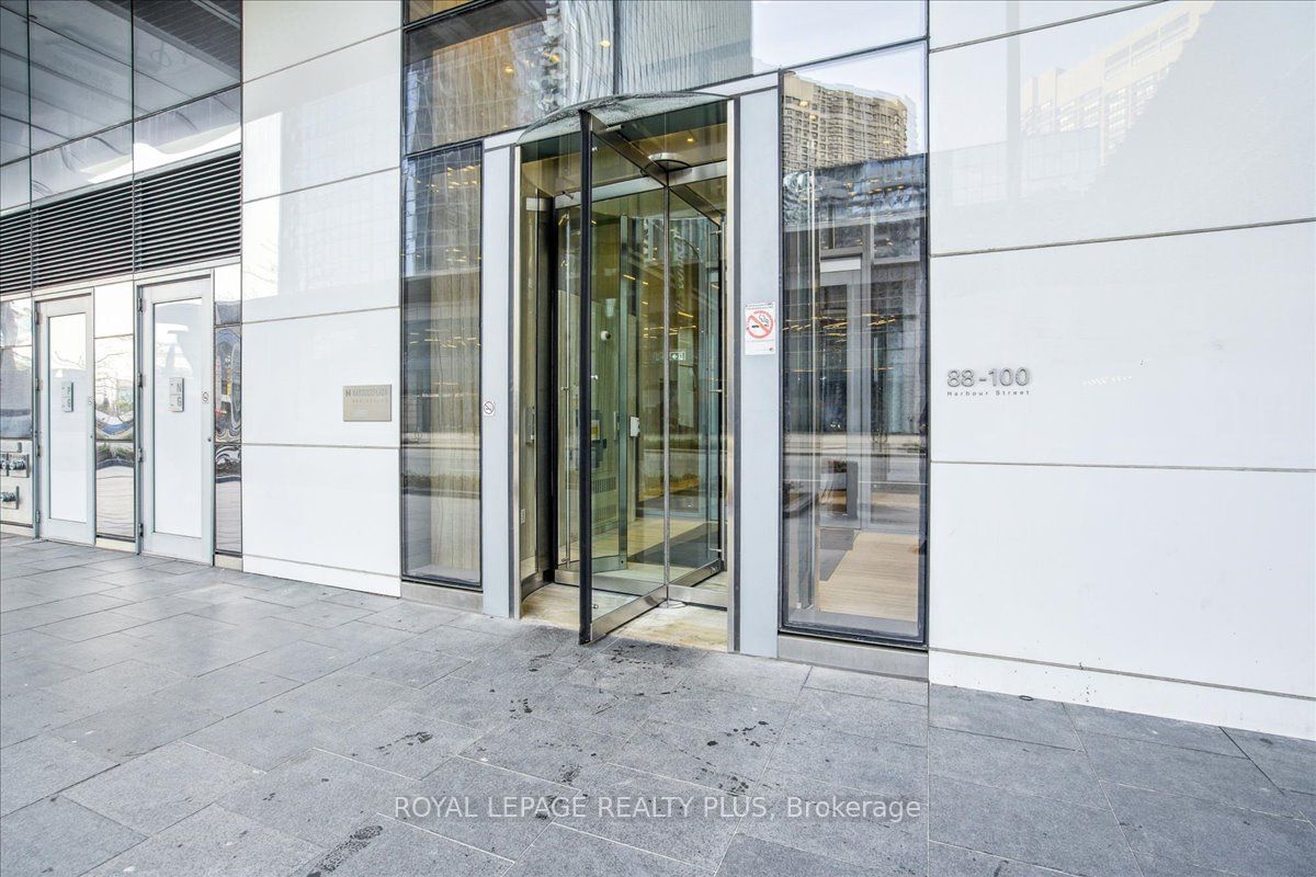 100 Harbour St, unit 1010 for sale - image #4