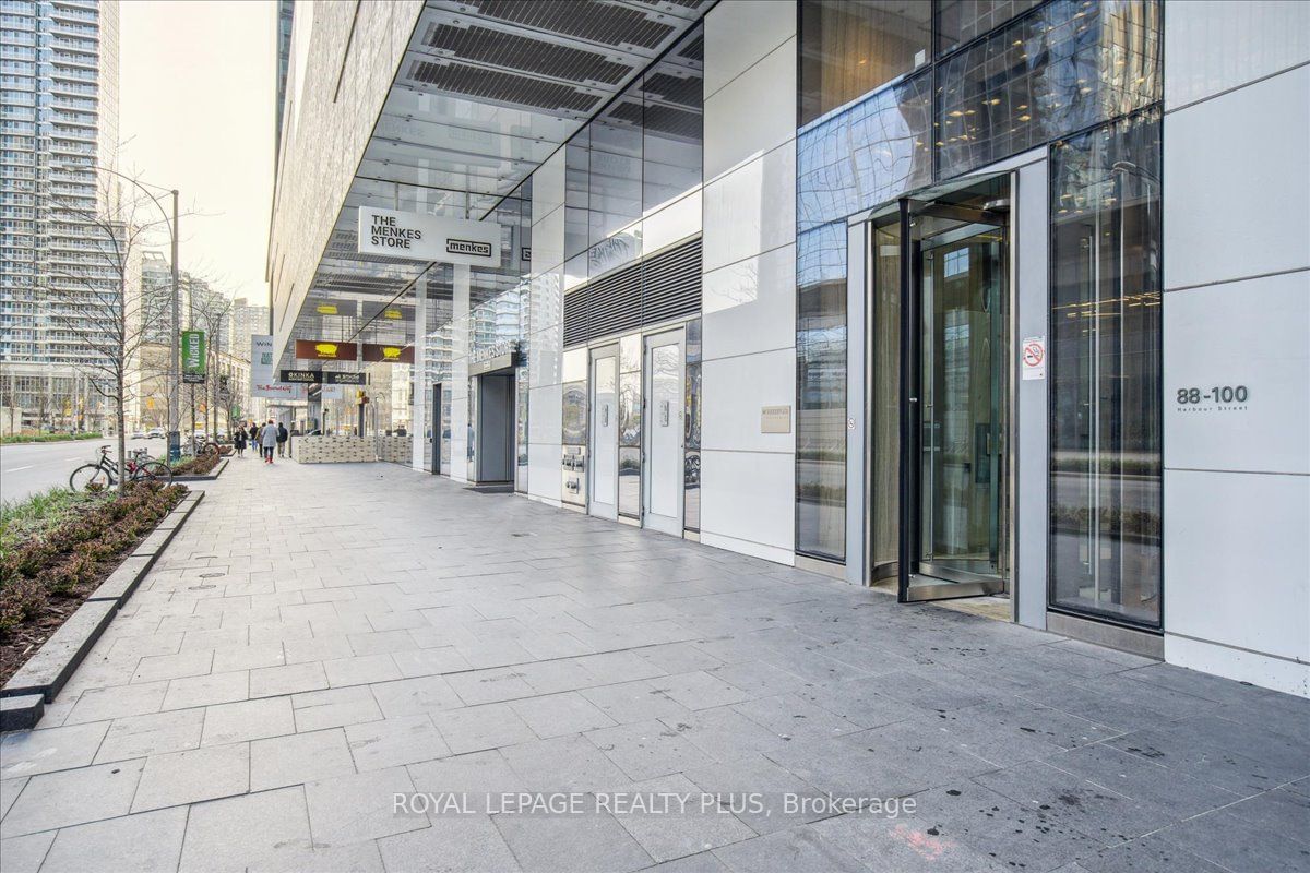 100 Harbour St, unit 1010 for sale - image #5