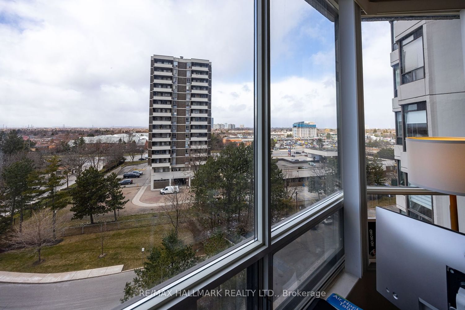 1101 Steeles Ave W, unit 812 for sale - image #25