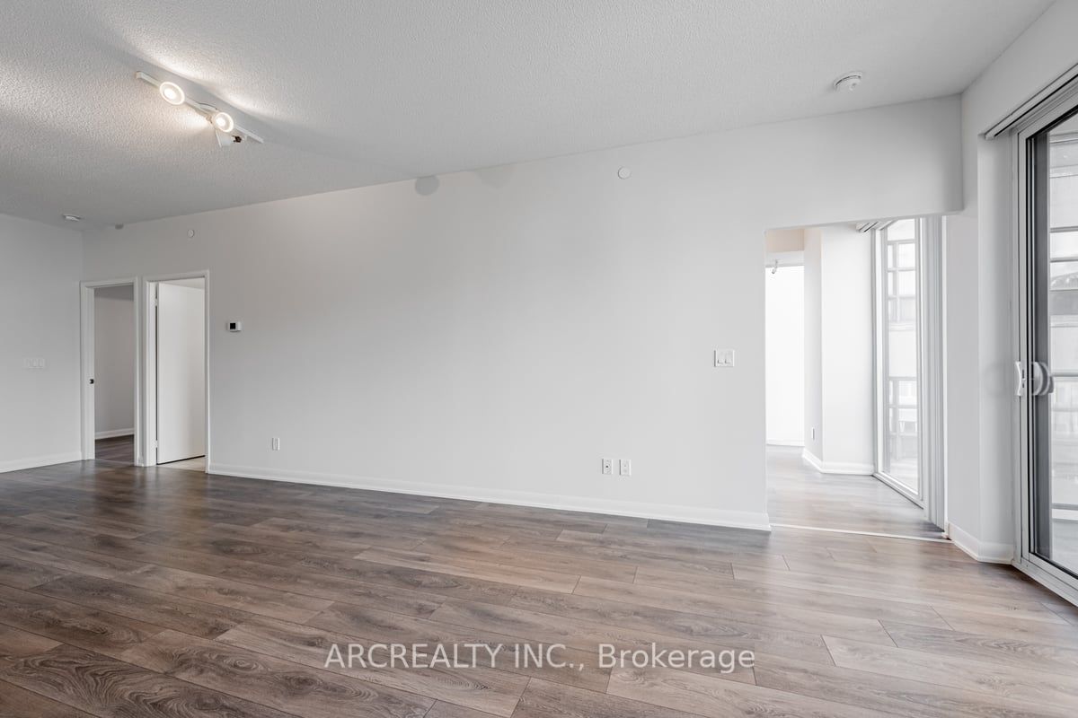 435 Richmond St W, unit 404 for sale - image #6