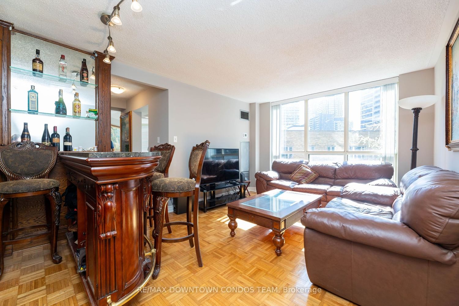 44 St Joseph St, unit 506 for sale