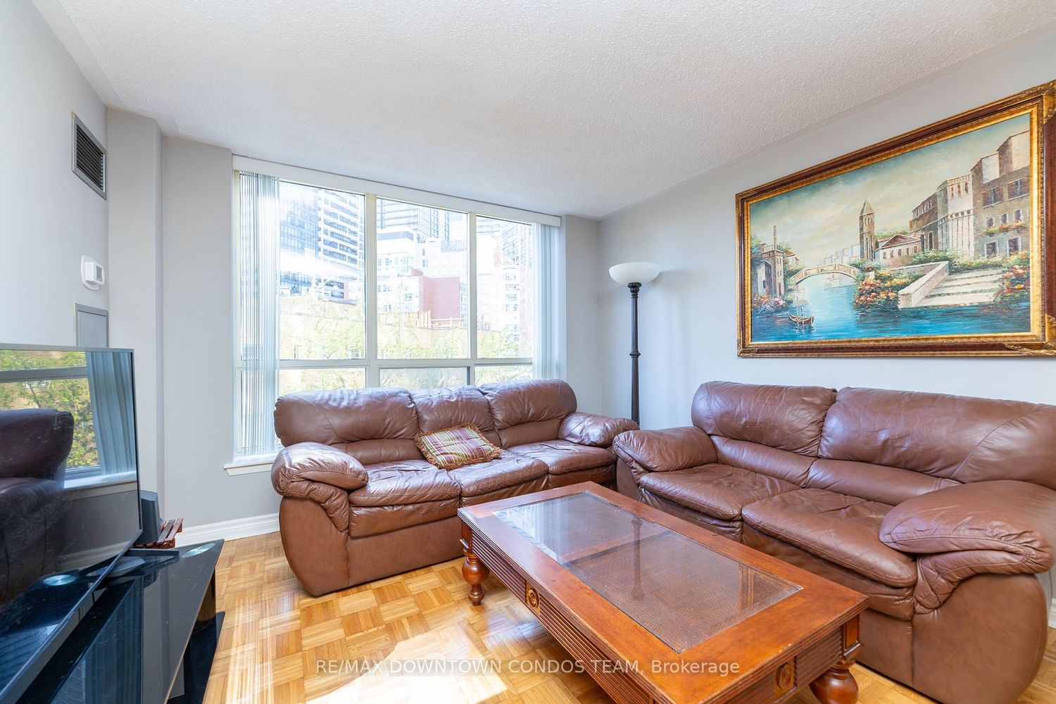 44 St Joseph St, unit 506 for sale