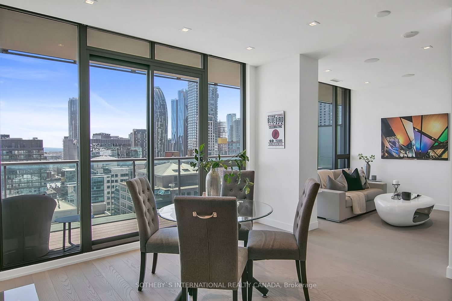 33 Lombard St, unit 2609 for sale - image #11