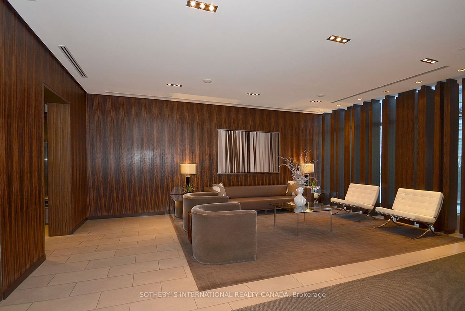 33 Lombard St, unit 2609 for sale - image #5