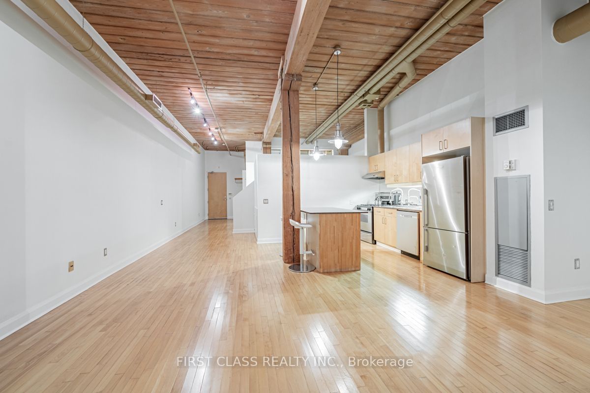 993 Queen St W, unit 218 for rent - image #15