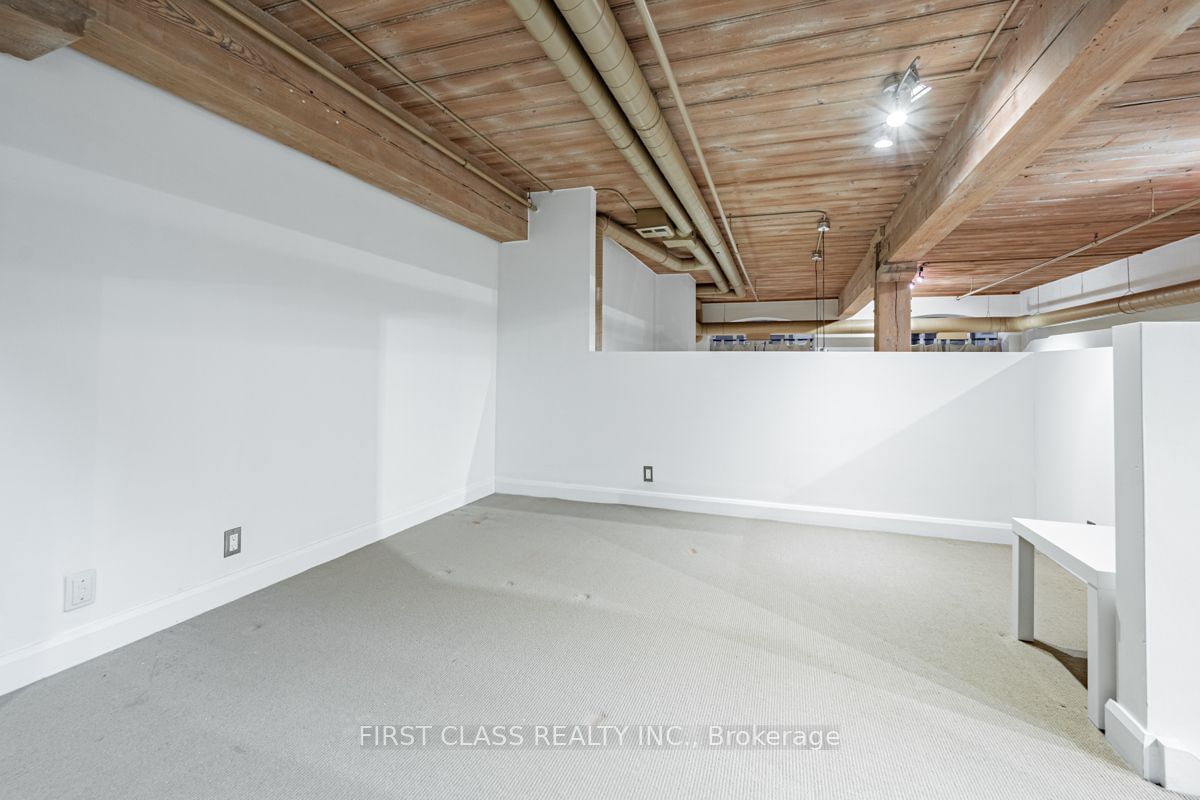 993 Queen St W, unit 218 for rent - image #20