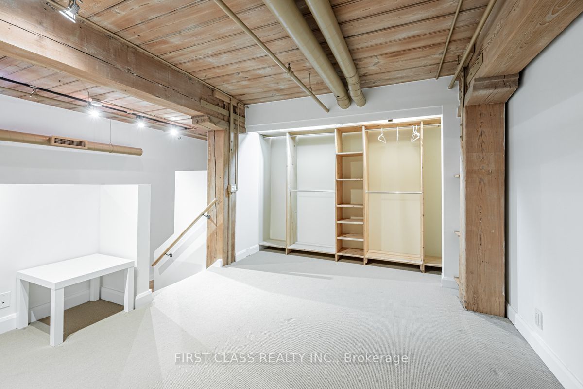 993 Queen St W, unit 218 for rent - image #22