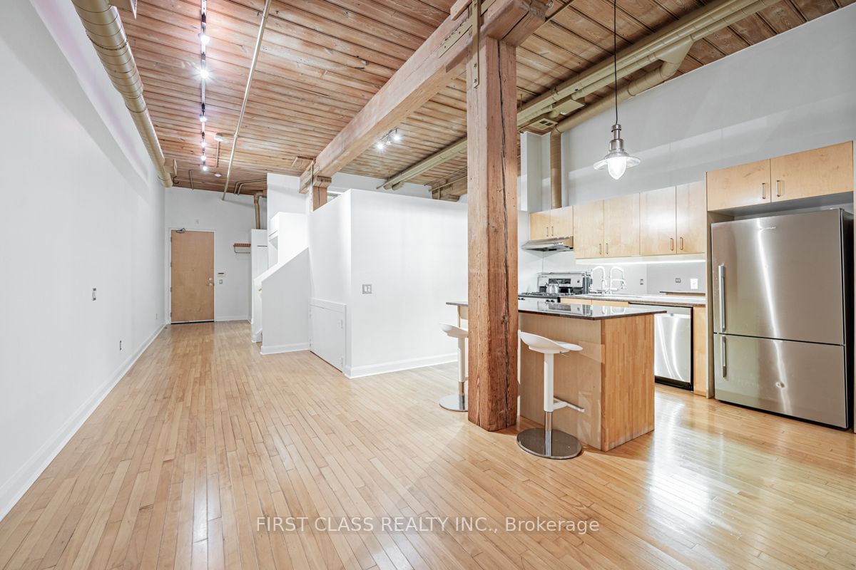 993 Queen St W, unit 218 for rent - image #7