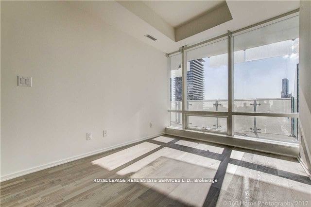 1 Bloor St E, unit 2504 for sale - image #2