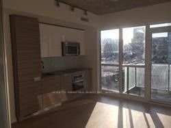 210 Simcoe St, unit 712 for rent - image #4