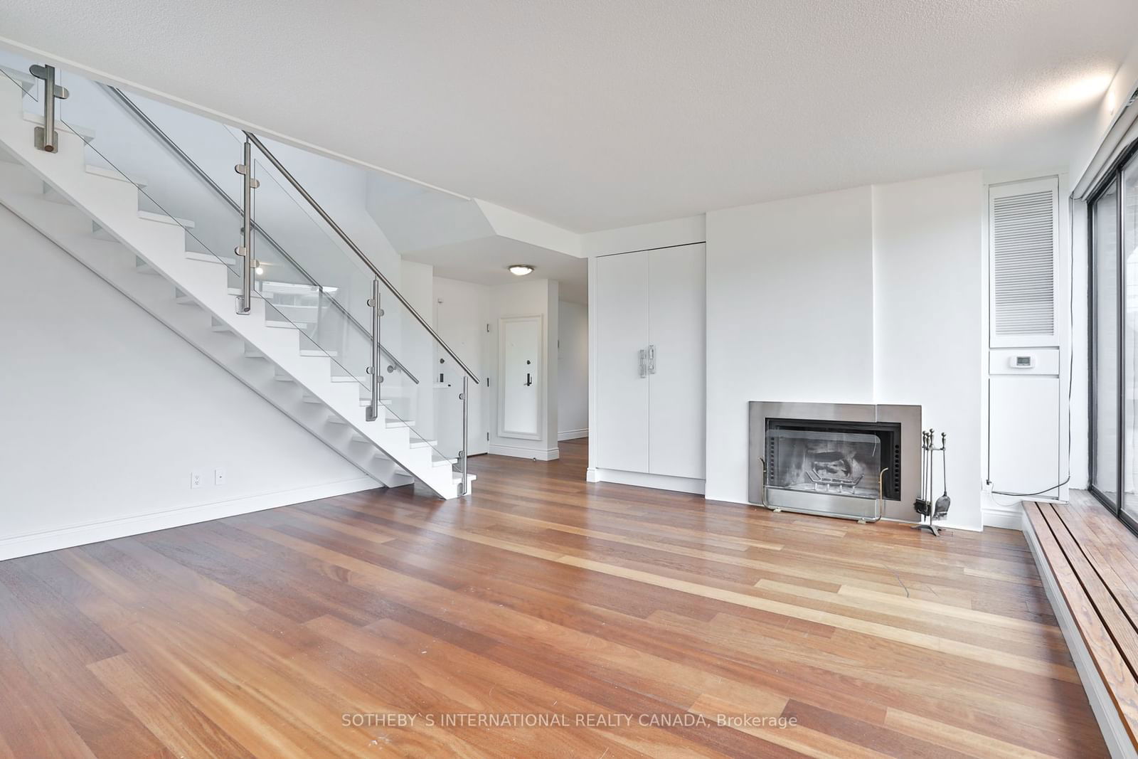 18A Hazelton Ave, unit 606 for sale - image #6