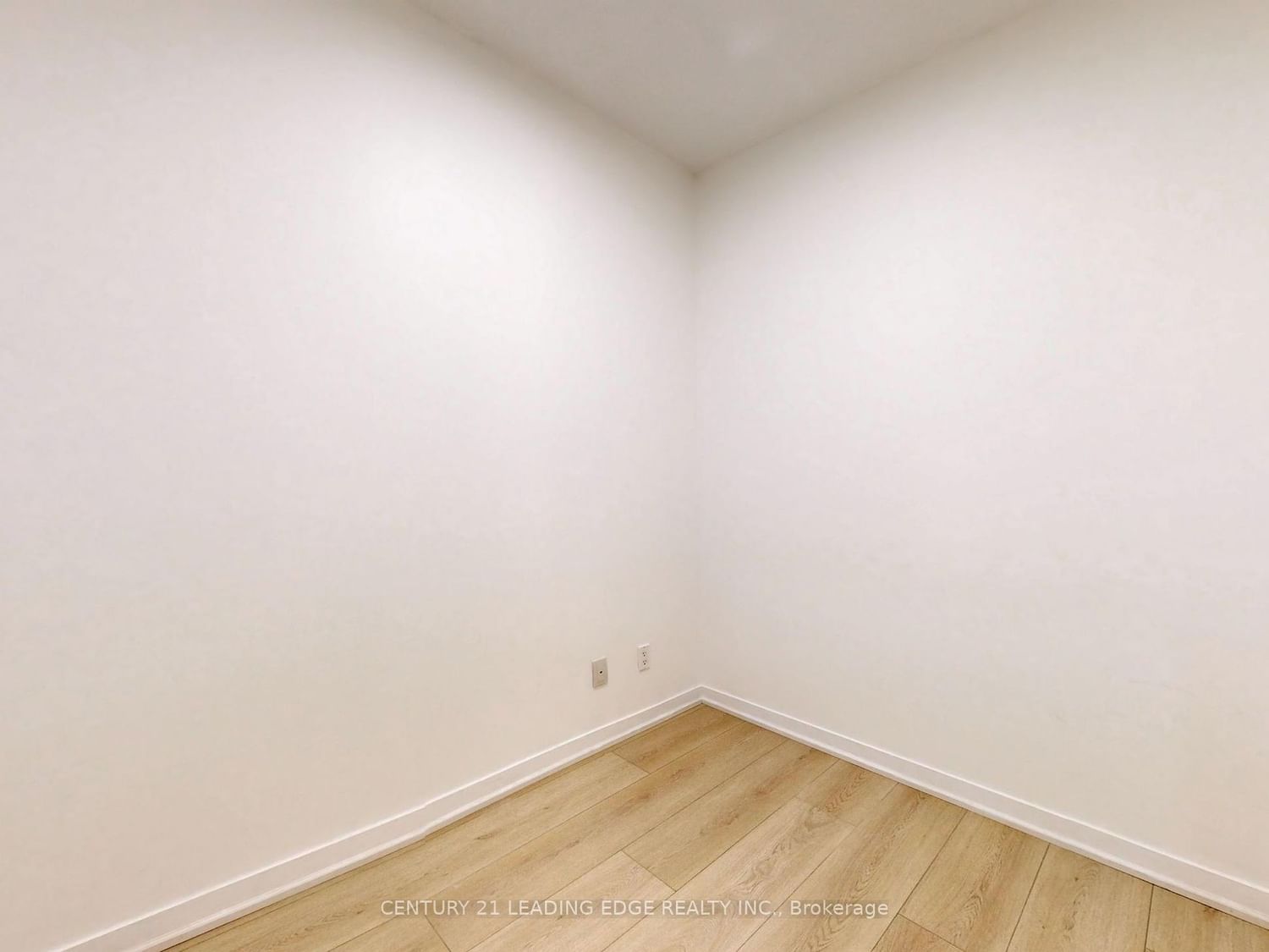 770 Bay St, unit 705 for sale - image #12